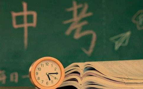 2025中考滿分作文寫(xiě)人記事（精選39篇）