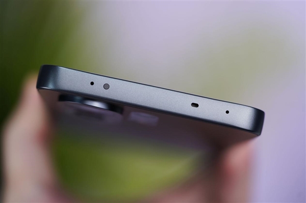 OPPO首款內(nèi)置風(fēng)扇手機(jī)！OPPO K13 Turbo Pro圖賞