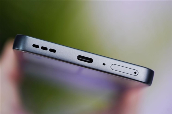 OPPO首款內(nèi)置風(fēng)扇手機(jī)！OPPO K13 Turbo Pro圖賞