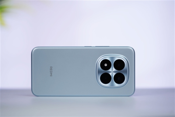 REDMI首款衛(wèi)星通信手機！REDMI Note 15 Pro+圖賞