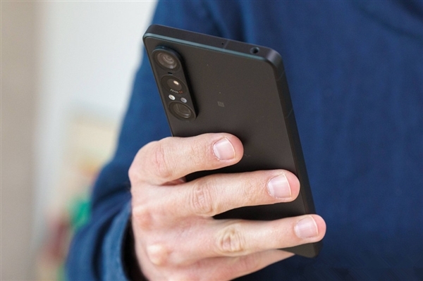 索尼Xperia 1 VII電路板缺陷問題解決！將重返市場
