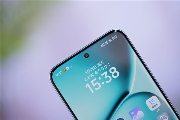 REDMI首款衛(wèi)星通信手機！REDMI Note 15 Pro+圖賞